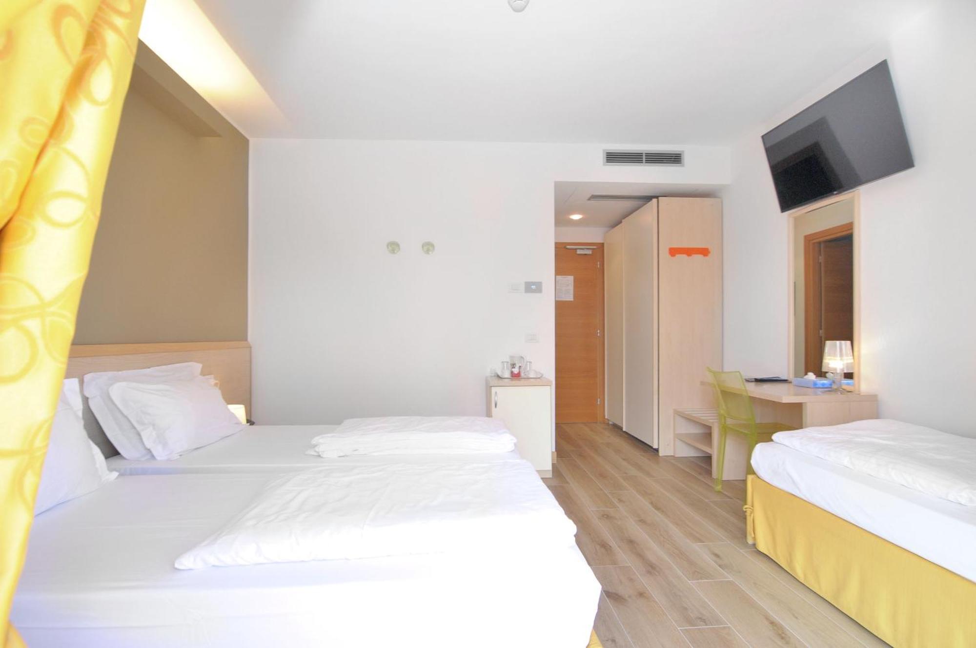 Eco Hotel Cleofe Caorle Eksteriør bilde